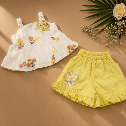 Cute Embroidery Top-Shorts-Yellow